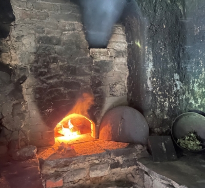 Vēveru maizes krāsns tuvplāns.