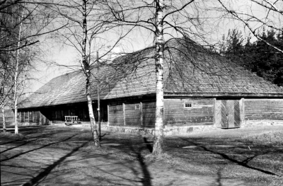 Priedes kroga ēka.
