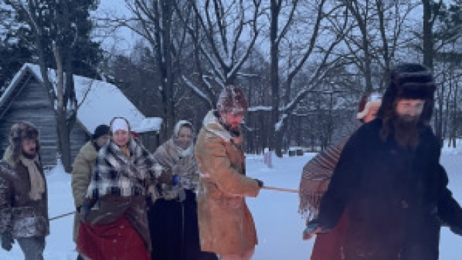 ZIEMASSVĒTKU DARBNĪCAS 21. DECEMBRĪ