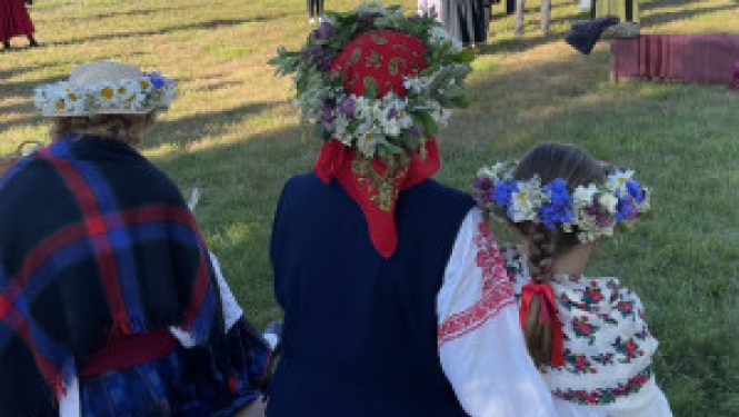 Jāņu svinības Papes Ķoņu ciema "Vītolniekos" 22. jūnijā