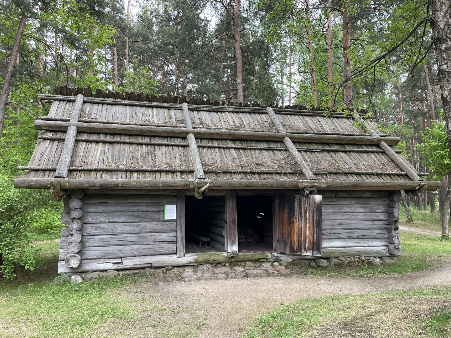 "Ķoderi" pirts ar vārāmo namiņu