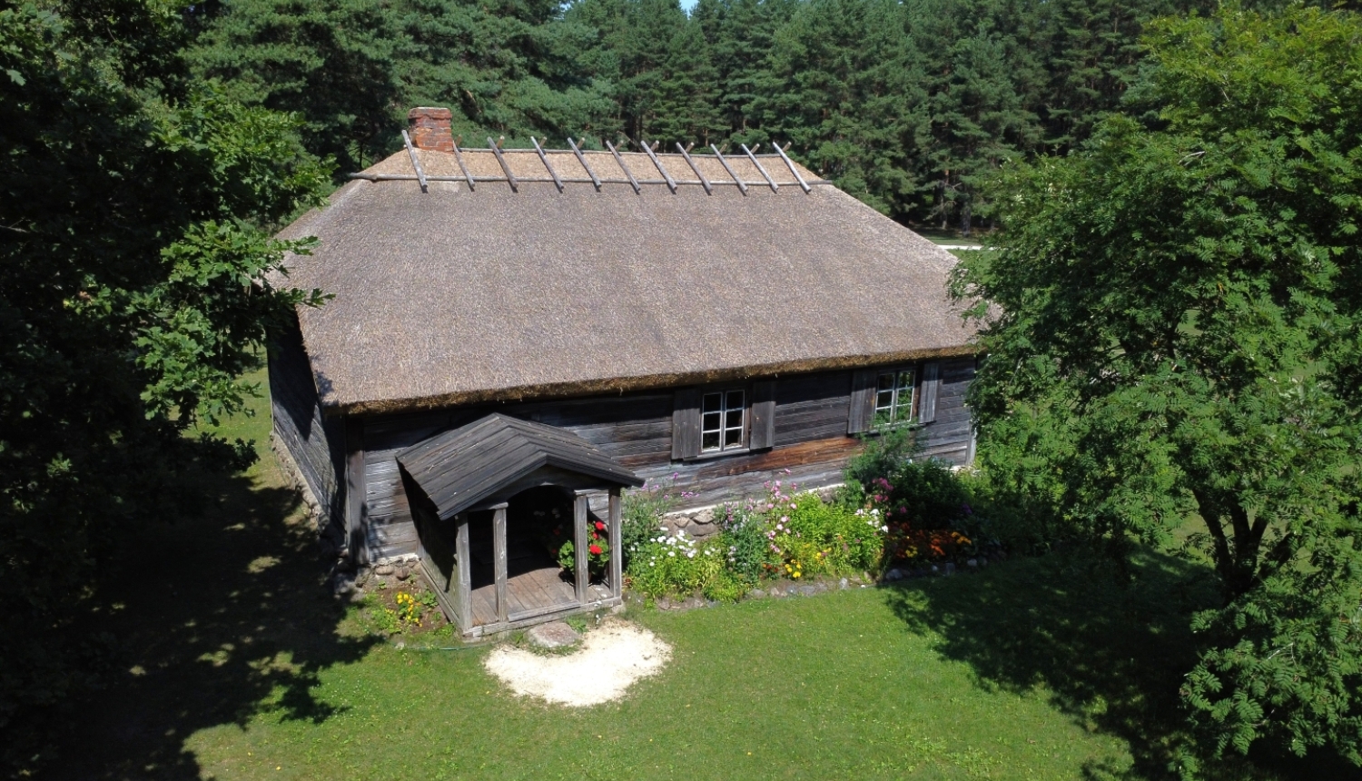 kurzemes zvejnieka māja "mauri"