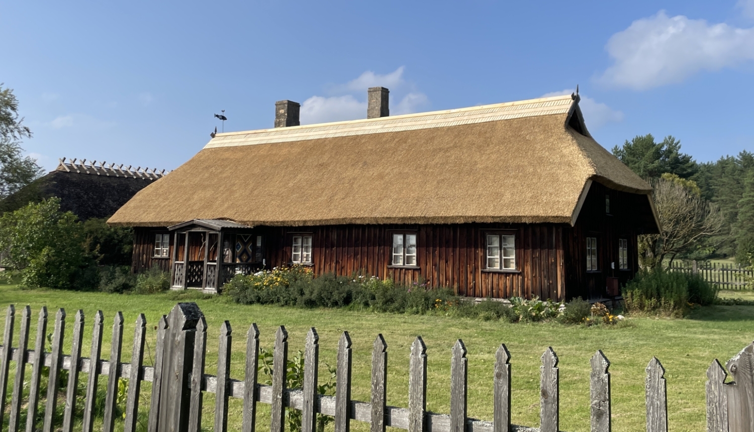 kurzemes zvejnieka māja "lurķi"