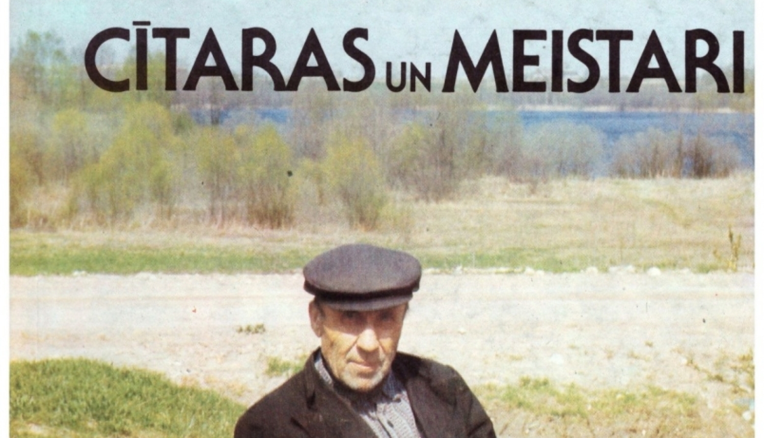 vīrietis ar suni un cītaru